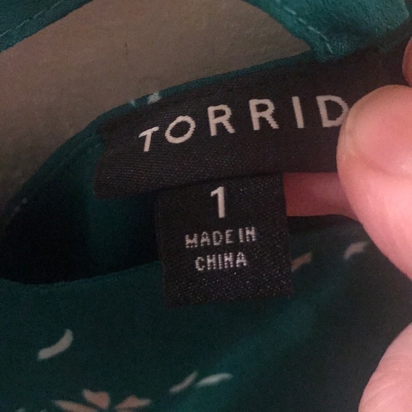 Torrid swing tank - Picture 2 of 3